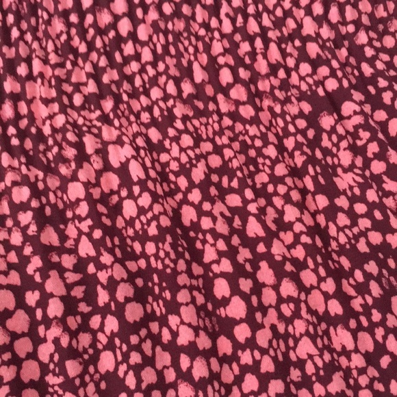 4X Printed Heart Blouse with Swingy Pleats from the In Every Story line at PENN - Picture 10 of 17